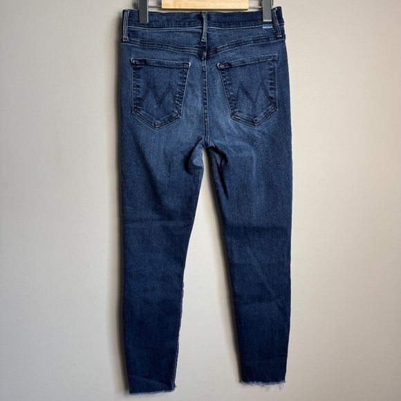 Mother STUNNER Zip Ankle Step‎ Fray Jeans Medium Wash 28 A Trip Down Memory Lane - Picture 5 of 16